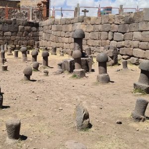 INCA UYO – MOLLOCO – WARU WARUS – ARAMU MURU (½ DÍA)